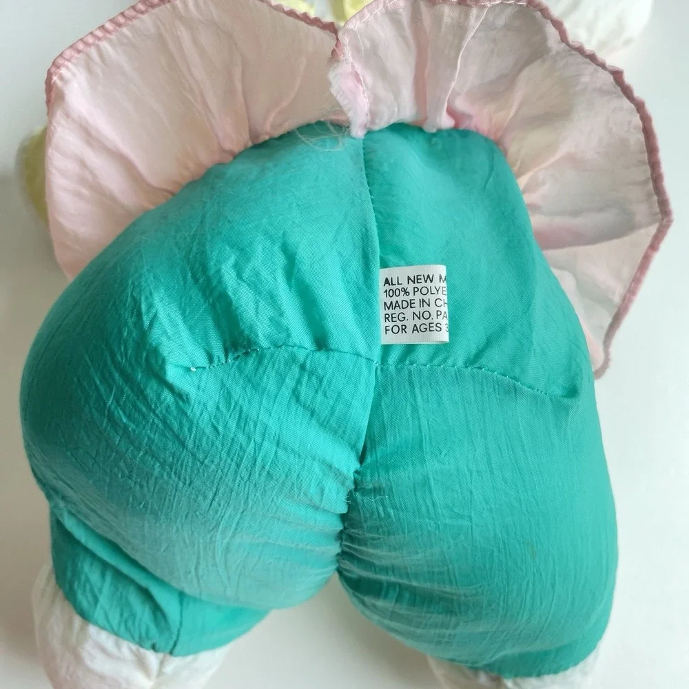 VTG Gibson Greetings Plush Girl‎ Easter Bunny White Nylon Puffy Pink Green 13